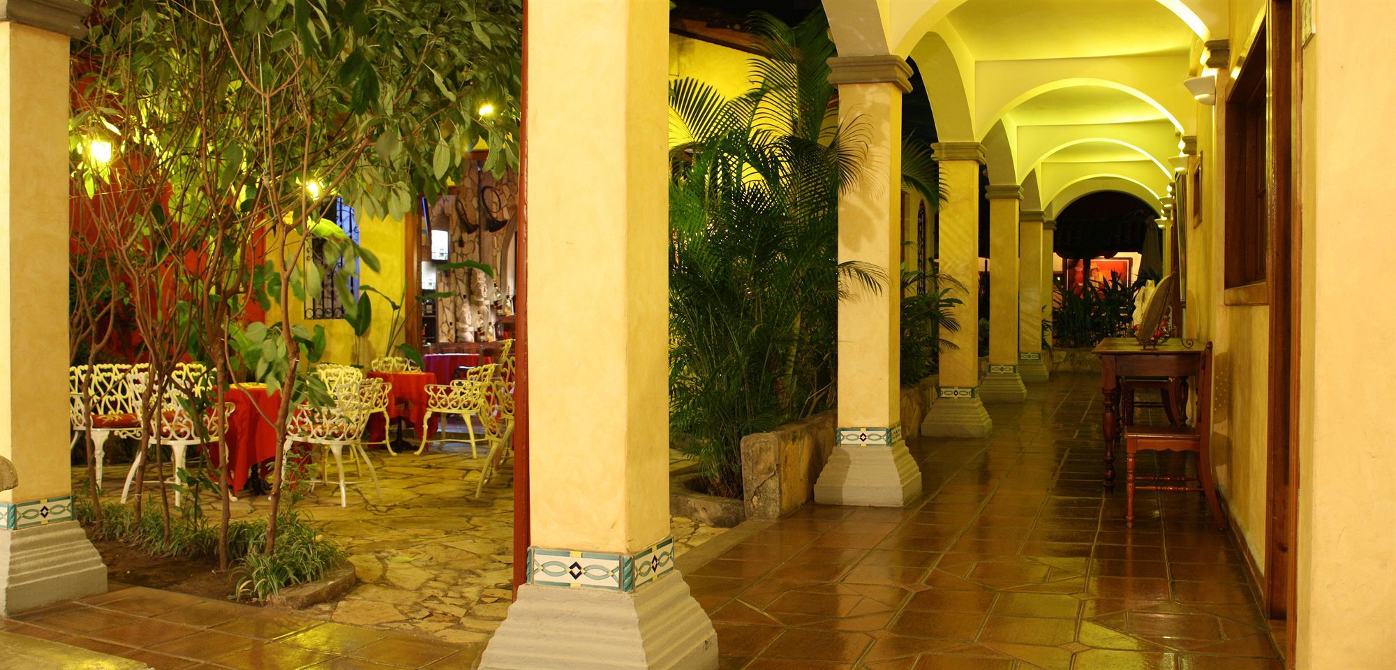 Hotel Colonial Granada Exterior foto